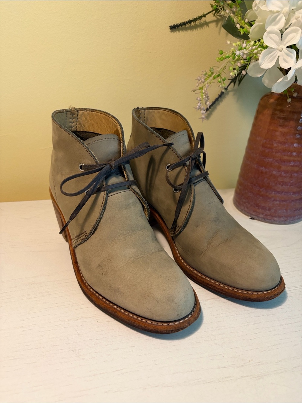 Red Wing Shoes Women's Taupe Lace-Up Suede Heeled Ankle Boots